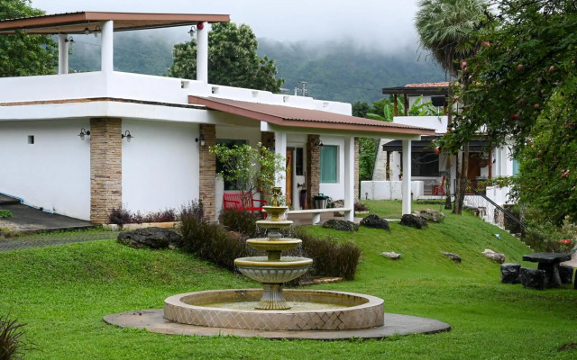 Swiss Valley Hip Resort