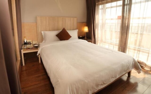 Shenzhen New Year Hotel
