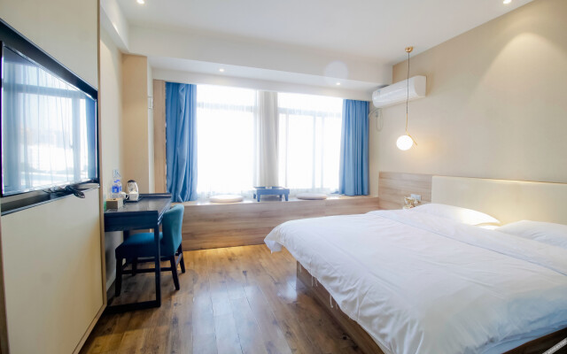 Miss Tian+ Apartment Hotel