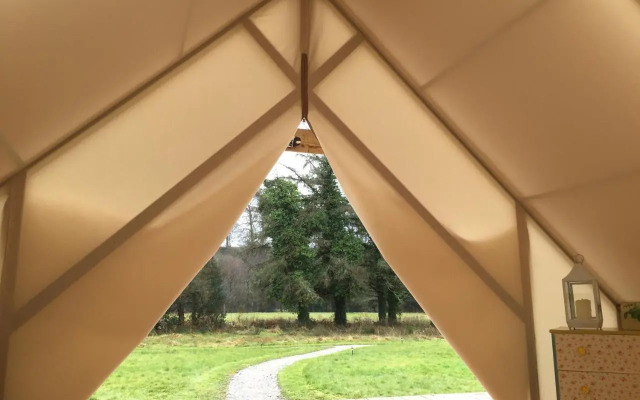 Killarney Glamping at the Grove, Suites And Lodges