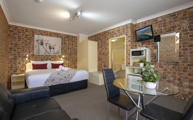 Richmond Motor Inn