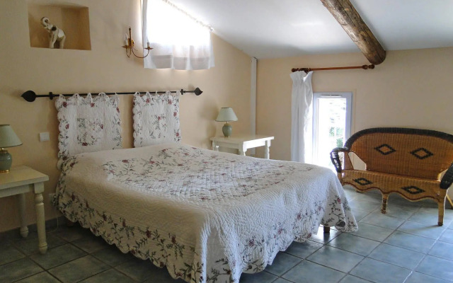 Hôtel la Bastide des Monges