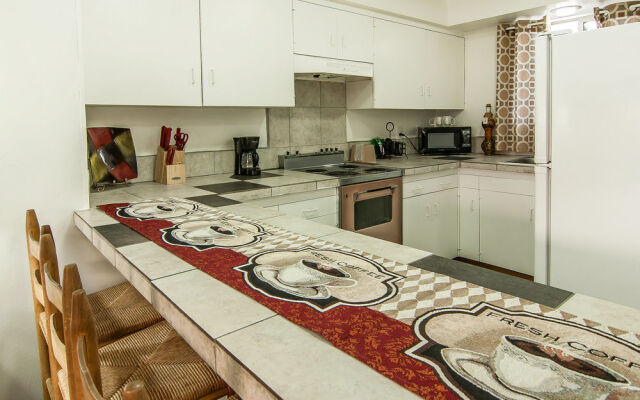 Rodeway Inn & Suites