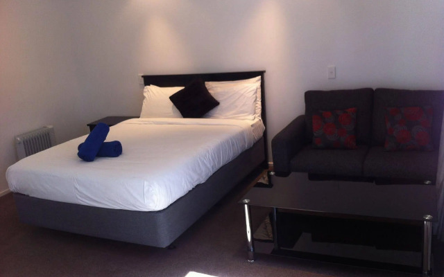 Ocean Waves Hotel