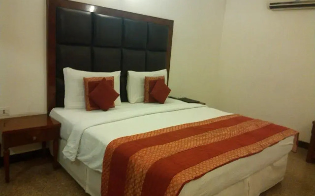 Lavanya Motel