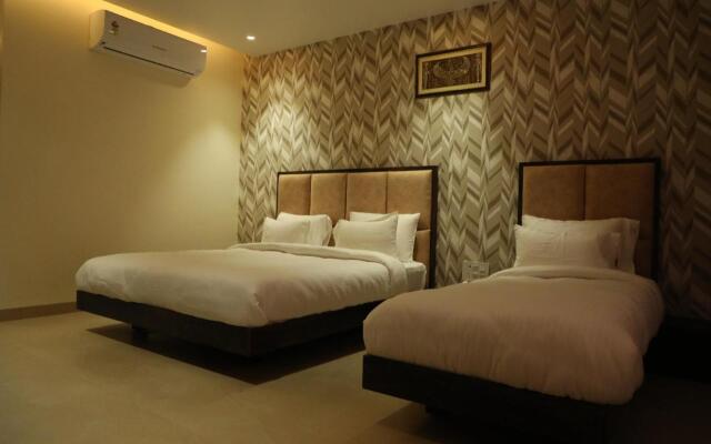 Hotel Purple Orchid