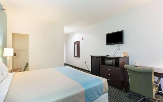 Budget Inn and Suites