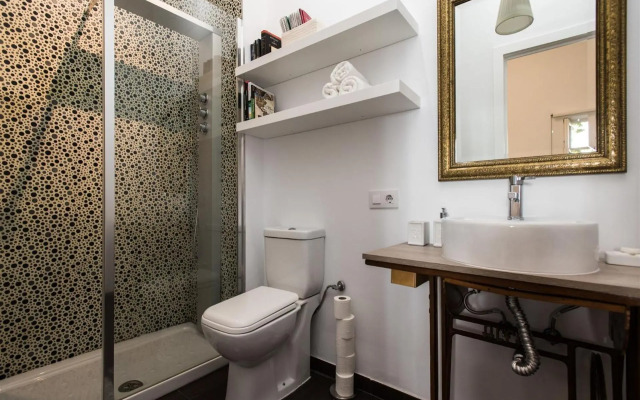 Cozy Apartment in House-Palace with Private Patio