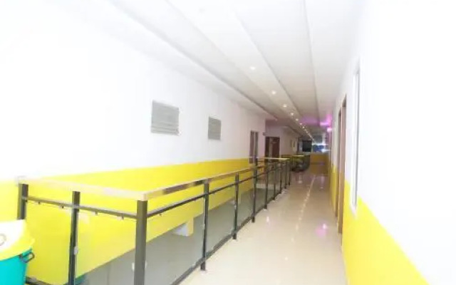Reem Residency by OYO Rooms