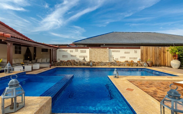Tropical 6 Bedroom Villa Sanctuary