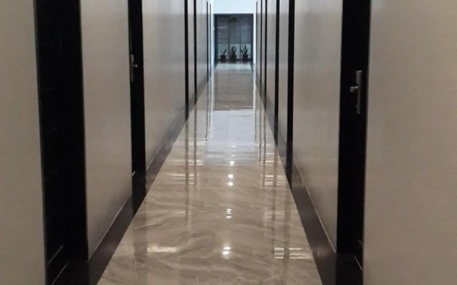 Ybc Grand Hotel