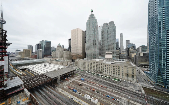 The Yonge Boutique Suites