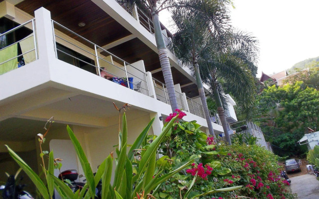 Mountain Seaview Luxury Apartments