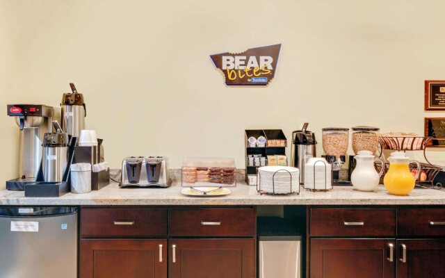 Travelodge by Wyndham Eureka