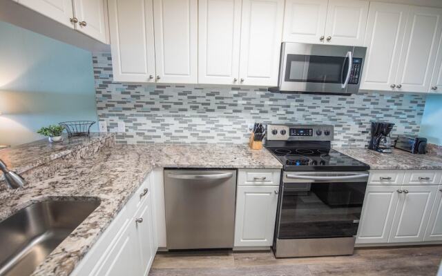 The Gulf Front Apartment 2