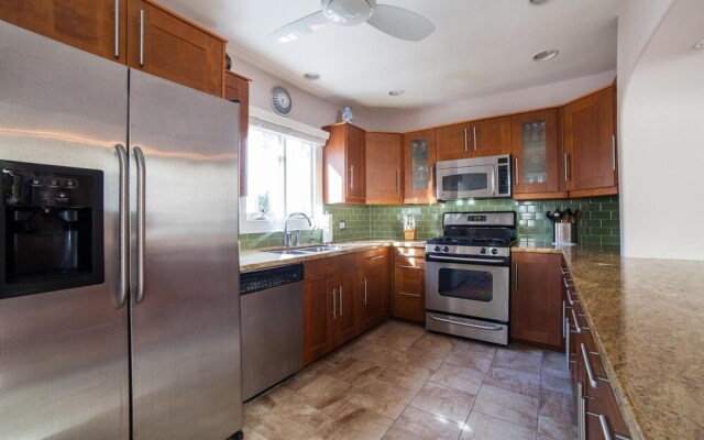 Melrose Avenue Ii By Onefinestay