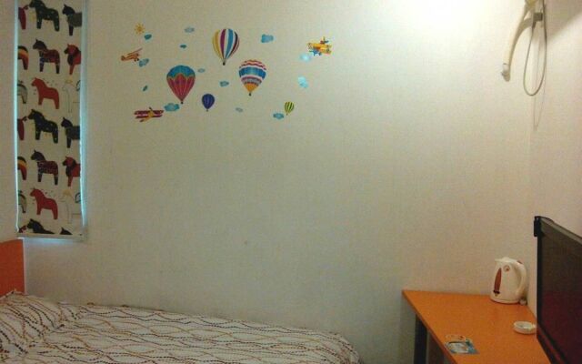 Chengdu Pod Inn Fuqin