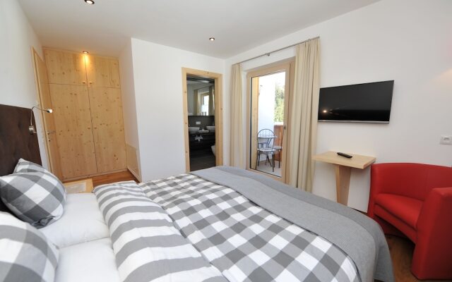 Apartment 4 Holiday - Cesa Leni