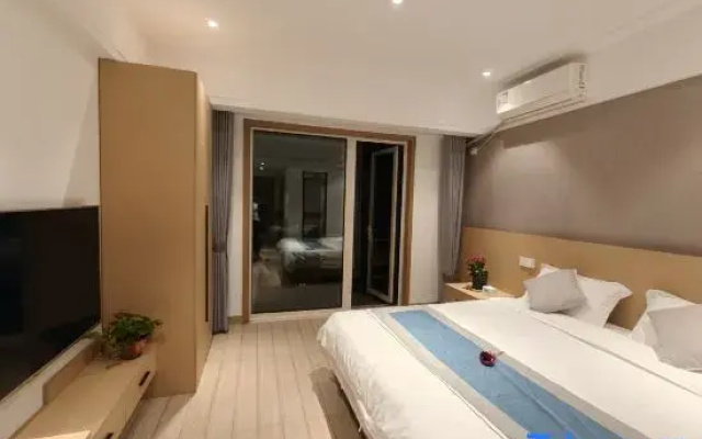 Hot Spring Homestays in Tangquan, Zunhua
