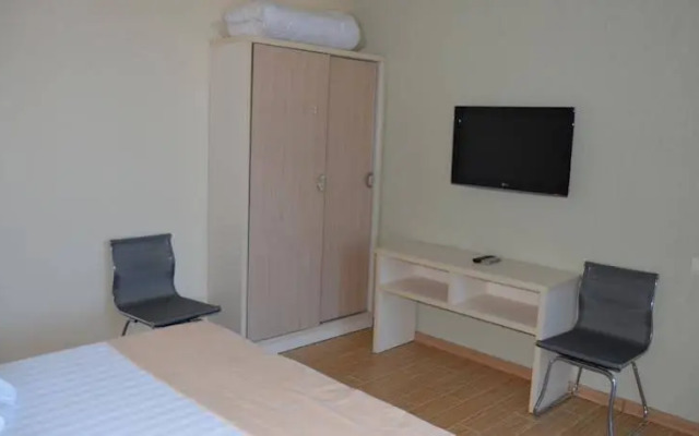 Legacy Hotel