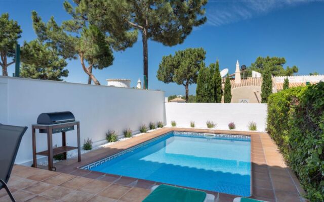 V2 GARRaO 650M FROM THE BEACH