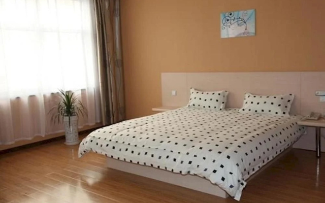 Eaka 365 Hotel