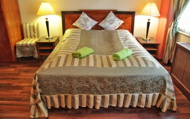 Evergreen Budapest Bed & Breakfast and Guest House