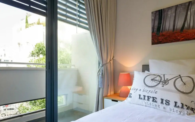Sunny Luxary Apartments
