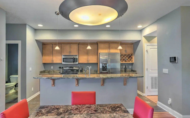Central Cleveland Gem w/ Direct Skyline View!