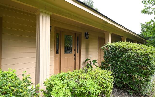 Room-comfortable Luxury, Convenient, Sup