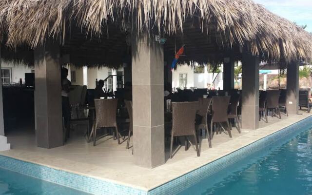 Phoenix Spa and Resort Condominium