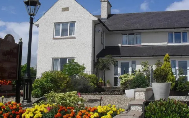 Maple Tree Guesthouse