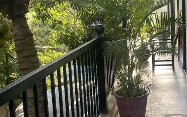 Tropical Retreat Homestay