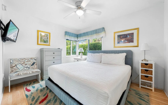 Hidden Paradise - Bungalow 2 by Beachside Management