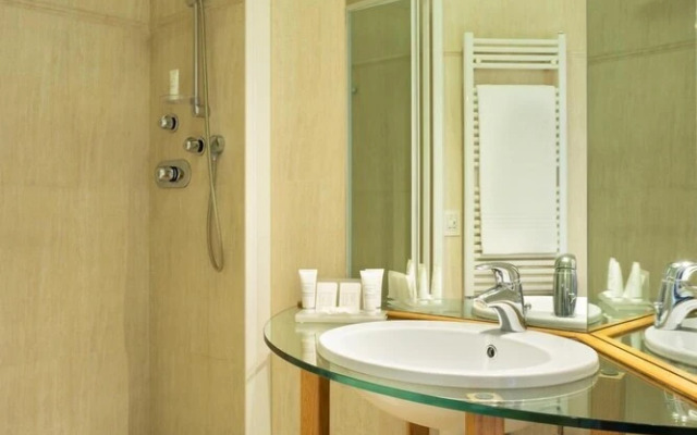 Dynasty Suites