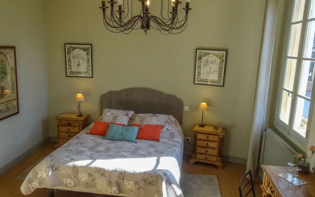 Clos St Pierre de Fraisse