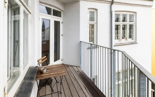Dinesen Collection Condo by Royal Theatre
