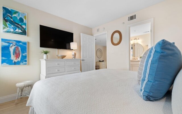 Seaspray East 825-gulf Front