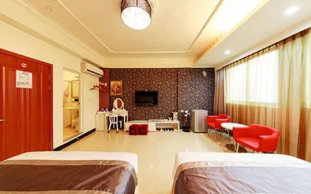 Four Seasons Duke Hostel