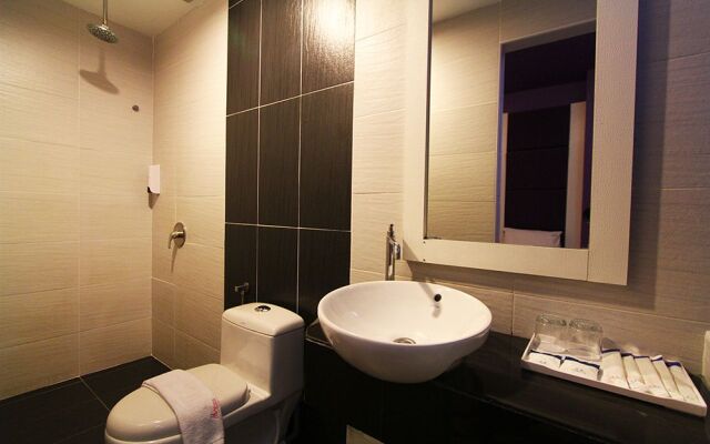 HereHotel Dormitory