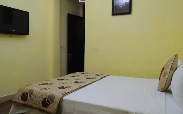 Lemon Hotel