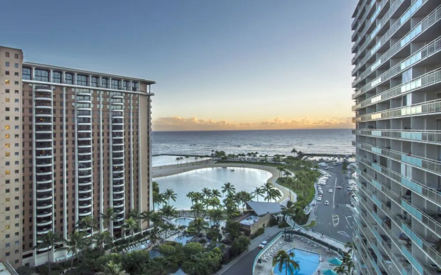 Ilikai 1614 By Redawning