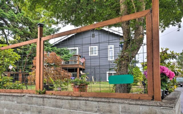 Brookings Vacation Rental Studio - Walk to Town!