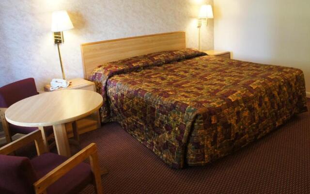 Red Carpet Inn