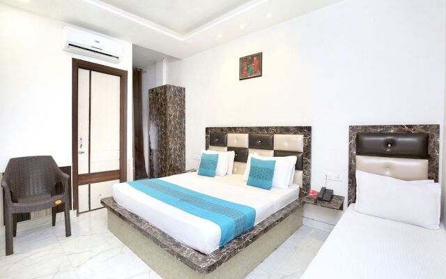 OYO 14510 Hotel Harpal Classic