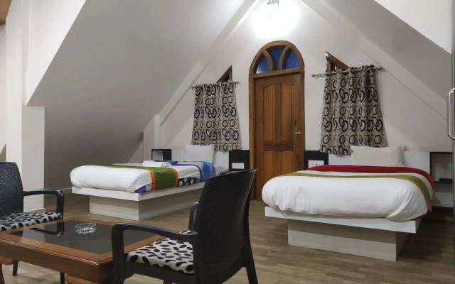 Ziro Palace Inn