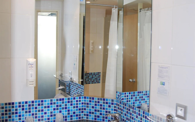 Holiday Inn Express Toulouse Airport by IHG