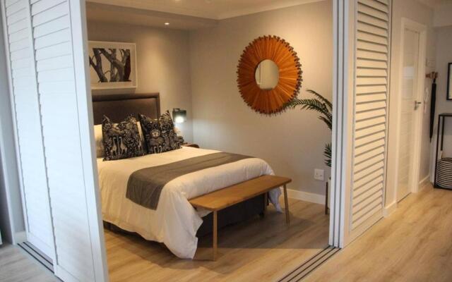 Mondaine Central Luxurious Spacious And Trendy