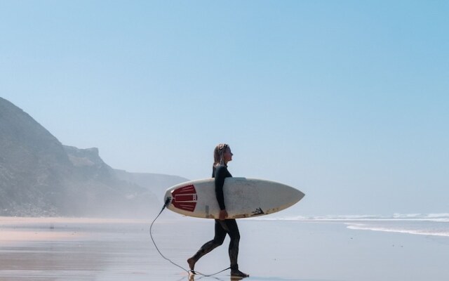 Beautiful 2-bed House in Lagoa Torrinha, Algarve