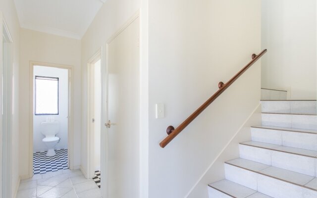 Beach Rd Villas by Rockingham Apartments